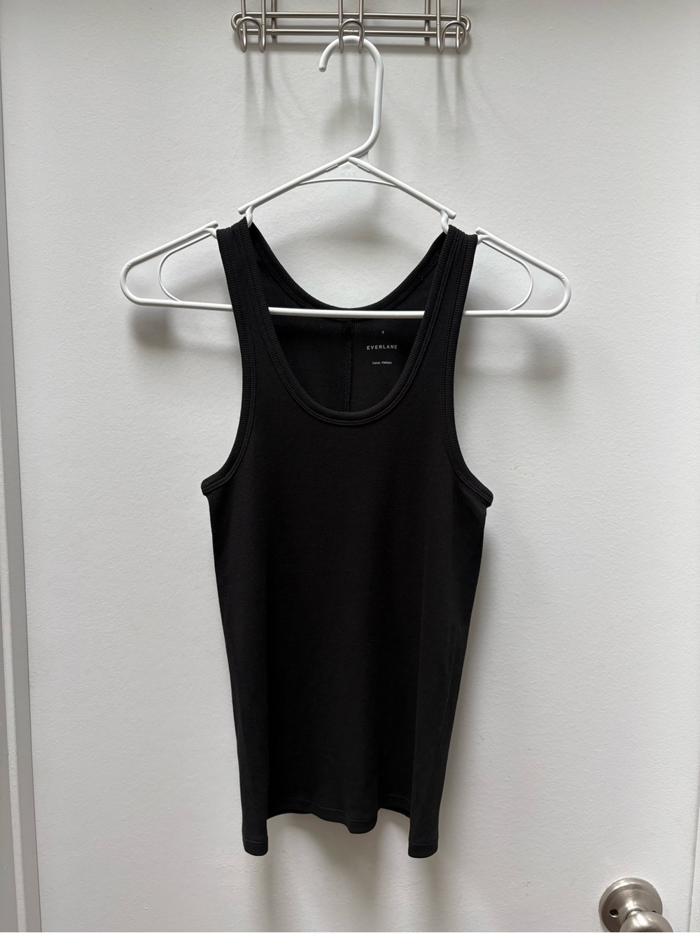 Everlane Black Scoop Ribbed Tank Top - Women's